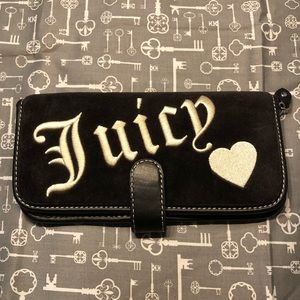 Juicy Couture Wallet/Lipstick Holder With Mirror